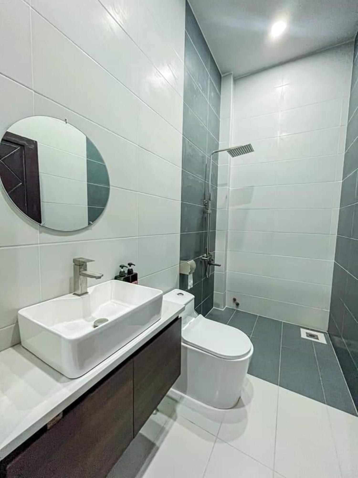 River Hotel 5 Long Xuyên 외부 사진